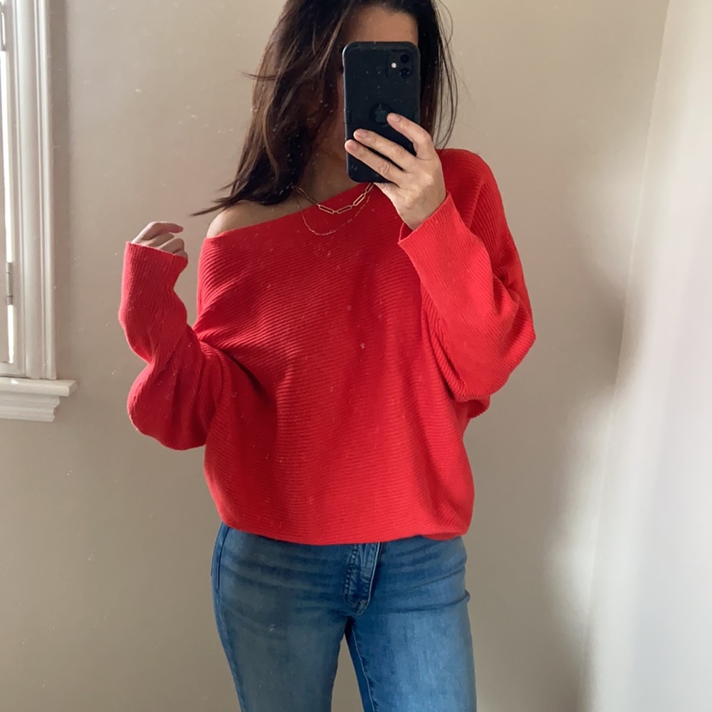 Ribbed knit  dolman sweater